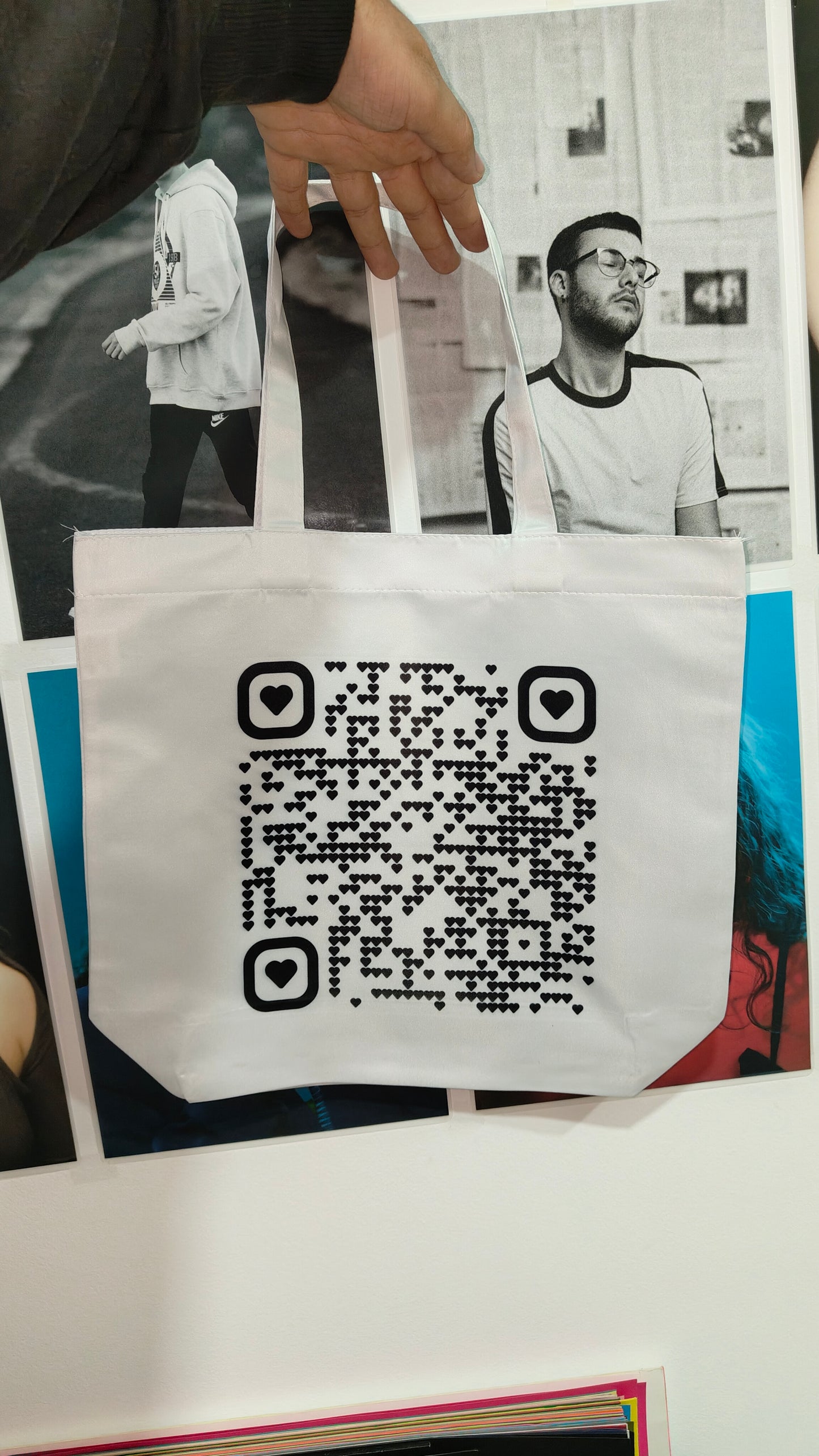 TOTE BAGS
